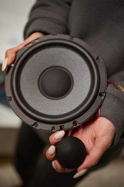 Подготовка автомобиля: отключение аккумулятора и освобождение доступа к монтажным местам