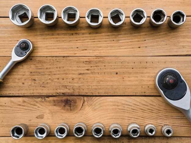 Откручивание крепежных элементов и освобождение грибка